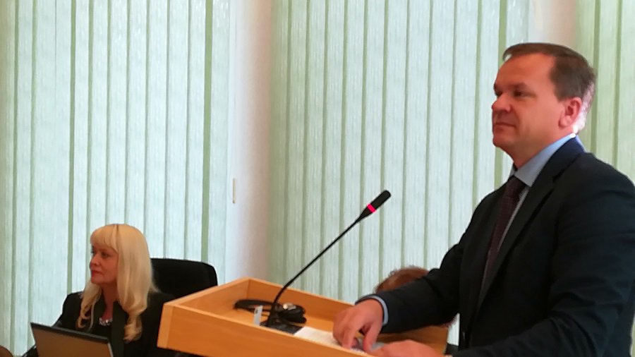 Эпопея с конкурсом на вывоз мусора закончилась. Решено обойтись без него - В Висагинасе