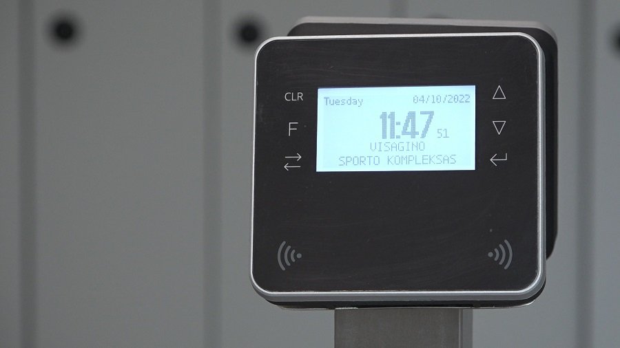 Проблема посетителей бассейна в I мкр. на днях будет решена (видео) - В Висагинасе