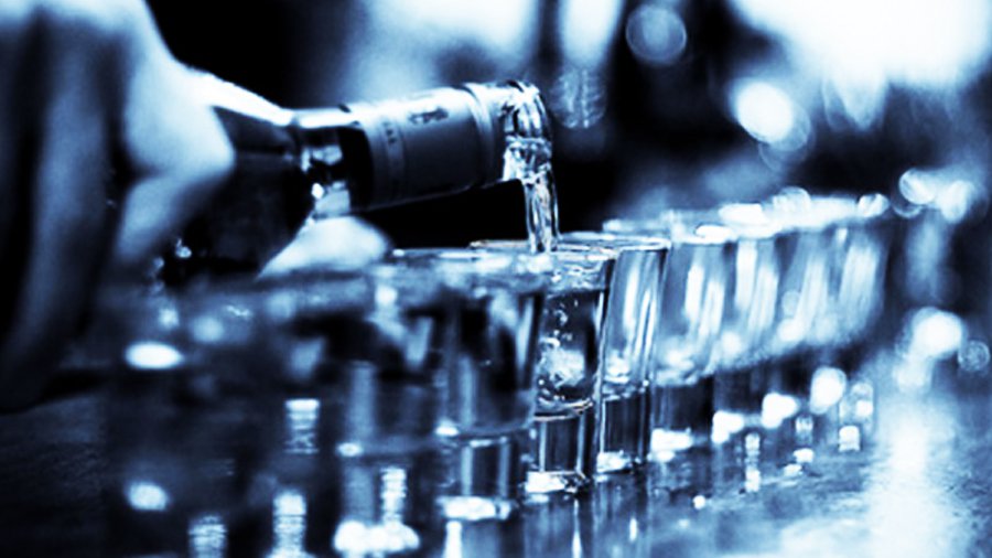 В Беларуси с 8 марта подорожала водка
 - В Мире