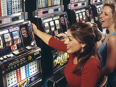 Литва не смогла справиться с «однорукими бандитами» - Литва и страны Балтии