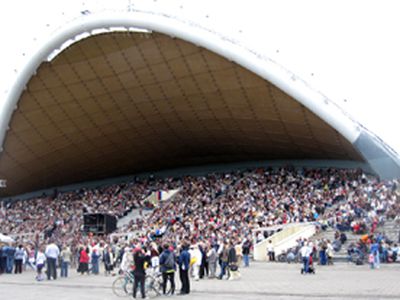 Висагинцы  приняли участие в праздновании Дня России в парке «Вингис» - В Висагинасе