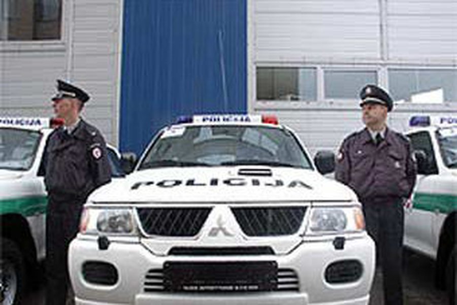 Литовская полиция задержала хакера, обвиненного в России в шпионаже - Происшествия и криминал