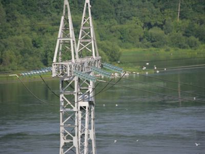 „Litgrid” pirmojo pusmečio rezultatai – mažesnis perdavimo tarifas ir proveržis strateginiuose projektuose                                 - Energetika