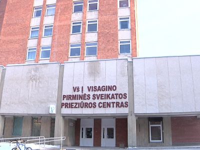 Ночные бдения за талонами к «зубным» врачам должны прекратиться                                                                                        - В Висагинасе