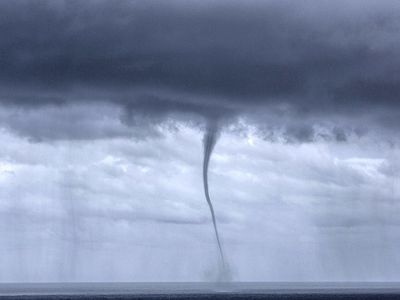 JAV tarnybos šiais metais prognozuoja vidutinį uraganų sezoną - Pasaulyje