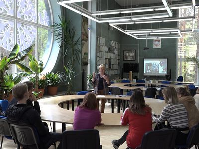 Девчонки и мальчишки, а также их родители! На повара и сварщика учиться не хотите ли? (видео) - В Висагинасе