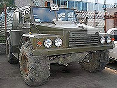 Новосибирец построил джип из вертолета, трактора, БТР и «Волги» - Хобби, отдых и развлечения