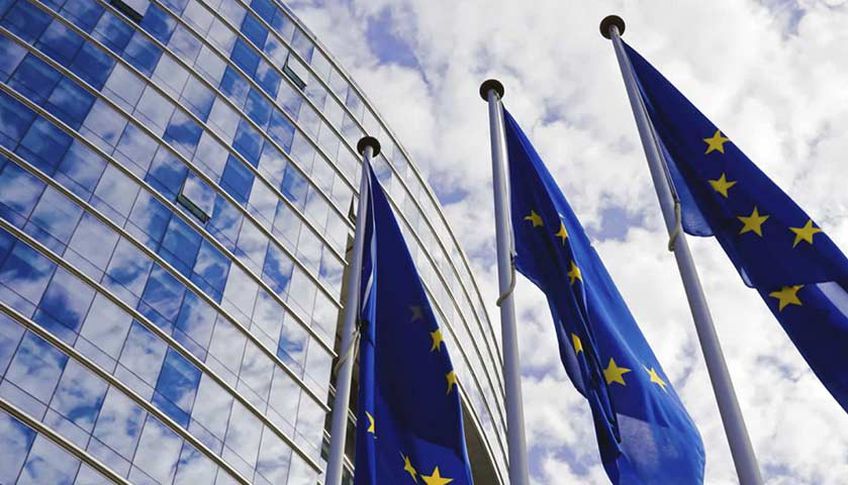 В Латвии за присвоение 4 млн евро из фондов ЕС задержаны пять человек - агентство