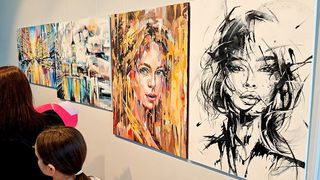 Открытие семейной выставки Калининых «Диалог времён» (видео)