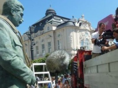 В Братиславе поставили памятник Сталину - Культурные и спортивные мероприятия