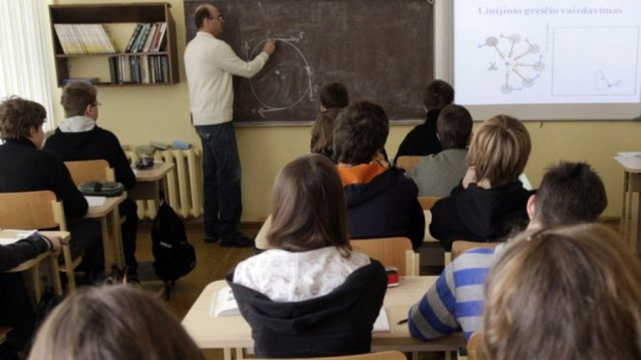 Школы снова ожидают перемены - Наука и здоровье