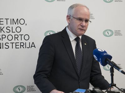 А. Монкявичюс: готовимся к возвращению детей в детсады с 18 мая - Литва и страны Балтии