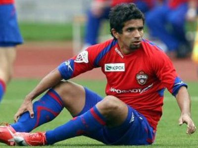 У футболиста ЦСКА в Москве угнали BMW - Культурные и спортивные мероприятия