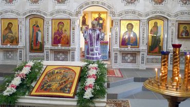 В воскресенье службу провел архиепископ Виленский и Литовский Иннокентий