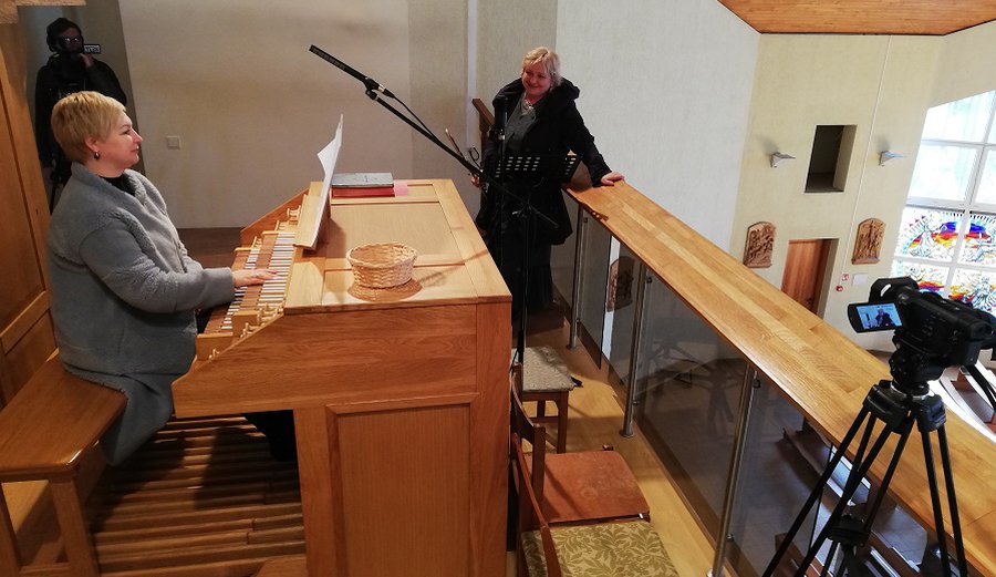 Подарок висагинских исполнителей в канун Вербного воскресенья (видео) - В Висагинасе