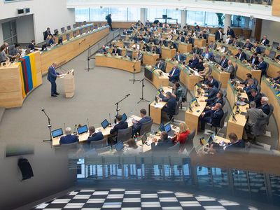 Предлагается отменить возможность проживать в гостинице Сейма парламентариям, имеющим жилье в Вильнюсе - Литва и страны Балтии