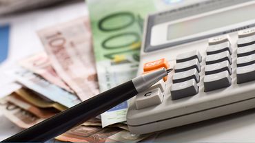 Какой будет минимальная заработная плата в Литве после перехода на евро?