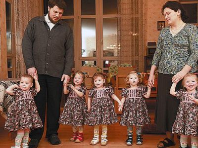 Многодетные отцы не смогут претендовать на государственную пенсию, если не живут в многодетной семье - Литва и страны Балтии