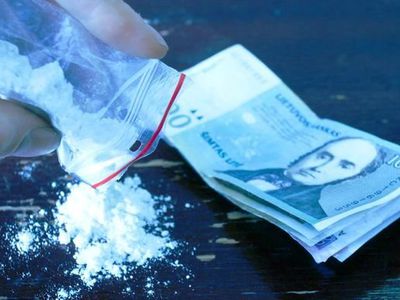 Наркомания и разборки с бейсбольной битой                                                                 - Происшествия и криминал