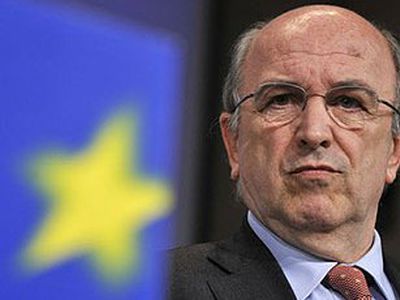 Еврокомиссар предупреждает о возможности второй волны кризиса - В Мире