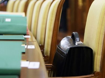 В опросе общественного мнения А. Верига  "лидирует" среди наименее благоприятно оцениваемых политиков - Литва и страны Балтии