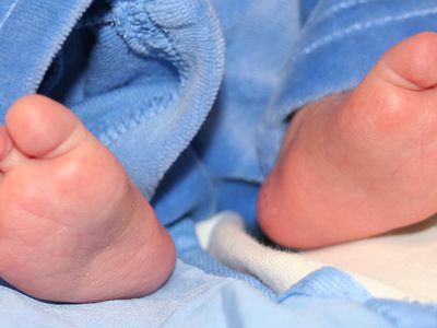 12-летняя девочка стала самой молодой мамой в Великобритании - В Мире