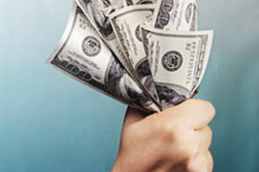 Зарплата в 75 000 долларов отнимает счастье  - Наука и здоровье