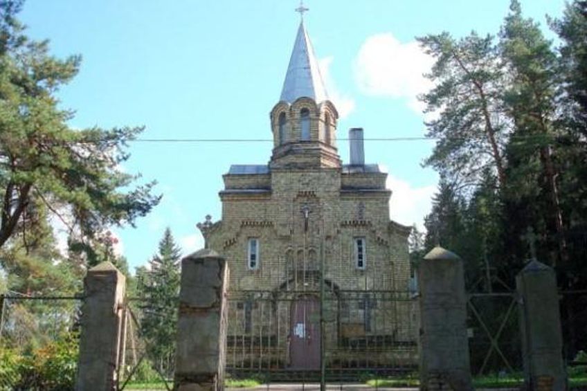 Литовские католики передали православной общине храм