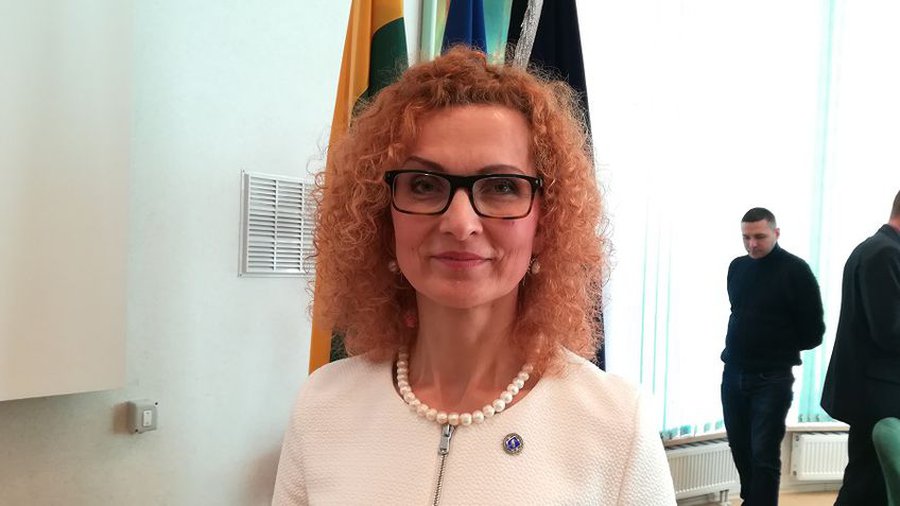 Вице-мэр А. Григене о дистанционном обучении: в целом неплохо, но есть и жалобы (видео) - В Висагинасе