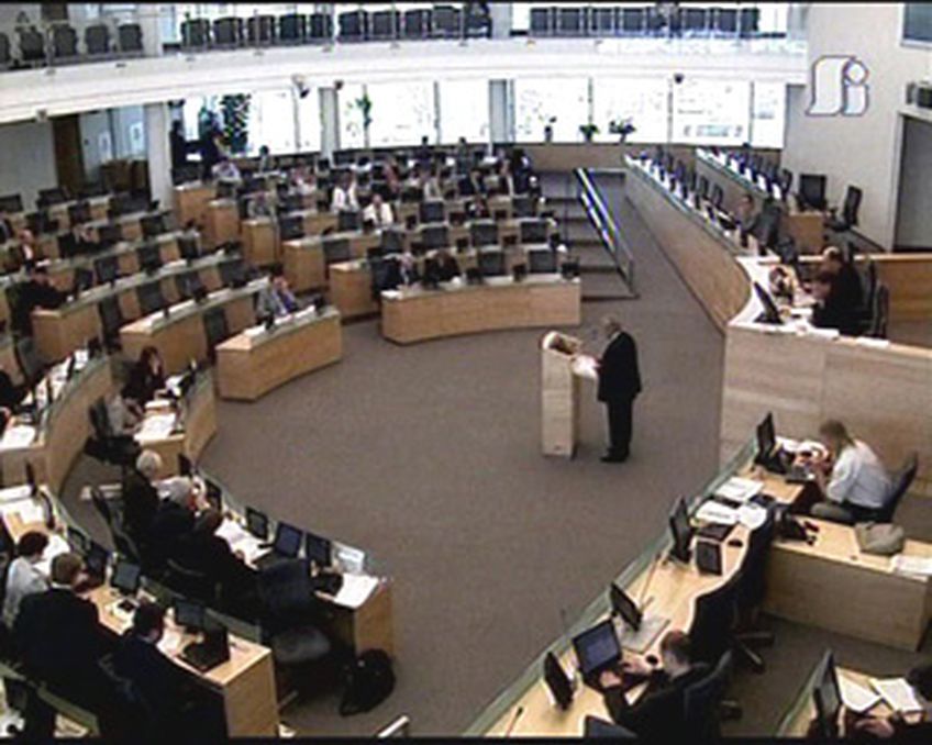 Парламент Литвы начал рассматривать проект бюджета на 2009 год