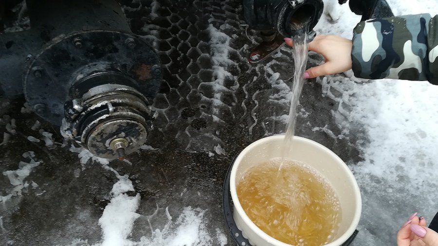 ЗАО "Висагино энергия" признало обоснованными жалобы жителей на качество воды в автоцистерне - В Висагинасе