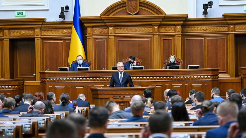 G. Nausėda kreipėsi į Ukrainos parlamentą: Lietuva jus visada rems europinės integracijos kelyje
