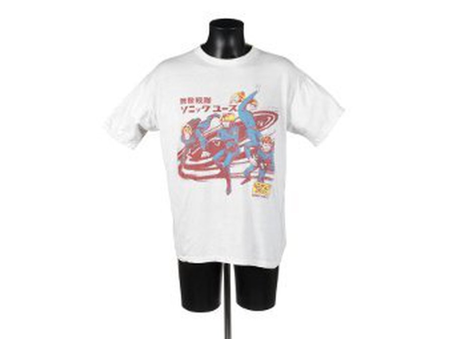 Футболку Курта Кобейна выставили на аукцион - Культурные и спортивные мероприятия