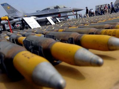 Многомиллиардные" поставки: США обеспечат Южную Корею вооружением - В Мире