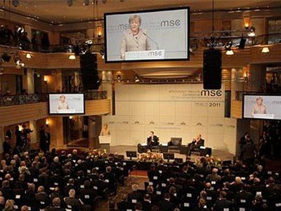 Президент Литвы: Белоруссия создает проблемы на границе Евросоюза
 - Литва и страны Балтии