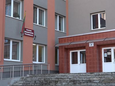 В прогимназиях Draugystės и „Gerosios vilties“ введено дистанционное обучение (видео) - В Висагинасе