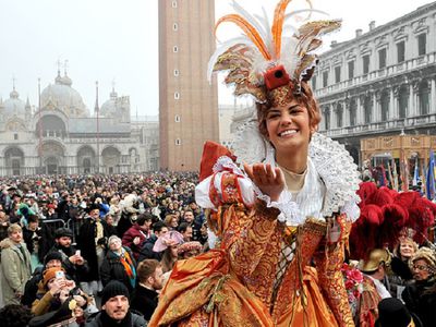 В Италии начинаются карнавальные шествия - Это интересно
