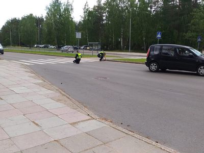 На проспекте Тайкос автомобилем сбита женщина - Происшествия и криминал