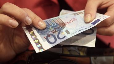 В Латвии переход на евро вызвал рост цен
