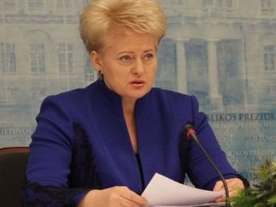 Президент Литвы подписала бюджет на 2012 год                                                                 - Литва и страны Балтии