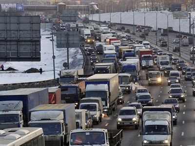 Перевозчики пассажиров Литвы требуют ввести налог на легковые автомобили - Хобби, отдых и развлечения
