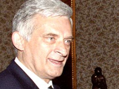 ЕП настаивает на поправках закона о защите несовершеннолетних от негатива  - Литва и страны Балтии