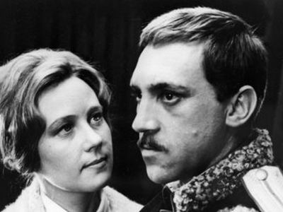 75-летие Владимира Высоцкого: спектакль и выставка в «Таганке»
  - Культурные и спортивные мероприятия