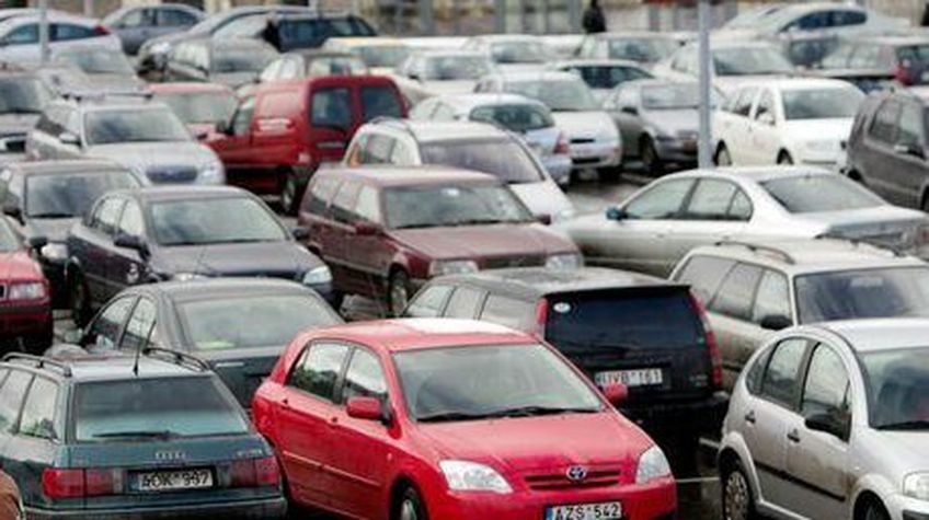 В Интернете планируется разместить данные о всех зарегистрированных в Литве автомобилях