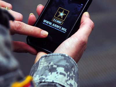 СМИ: Имеют ли США право решать кризис в Ираке и на Украине одним ударом - В Мире