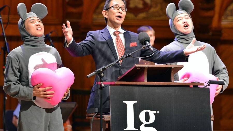 Шнобель-2017: жидкие коты и дудка от храпа - В Мире