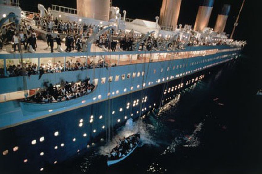 Круиз в память о «Титанике» отправился из Европы в США                                 
