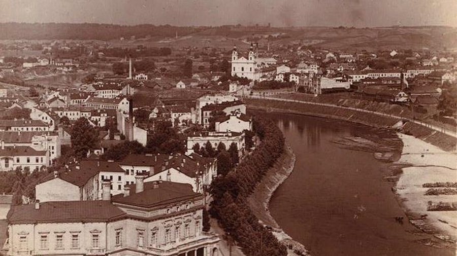 Эксперт: Польша и Литва начали борьбу за звание «оккупанта» Вильнюса - Литва и страны Балтии