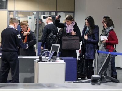 В прошлом году из Латвии уехали 23 000 человек - Литва и страны Балтии