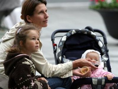 Условия для материнства: Литва на 26 месте из 176 стран - Литва и страны Балтии